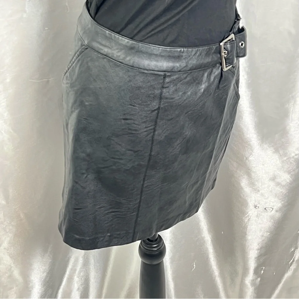 ZARA TRF Black Faux Leather Mini Moto Skirt Size M | Edgy Streetwear Night Out